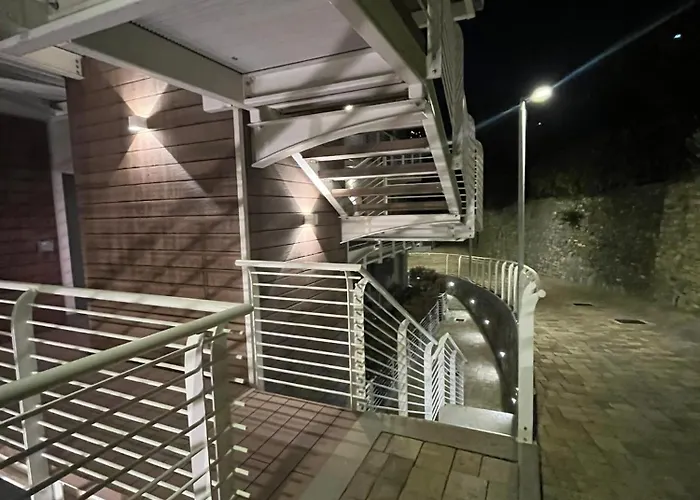 A House With A View Apartment *