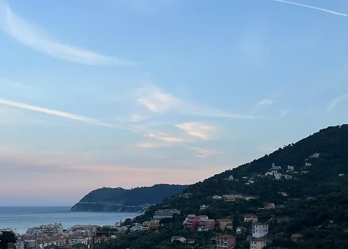 A House With A View Apartment *