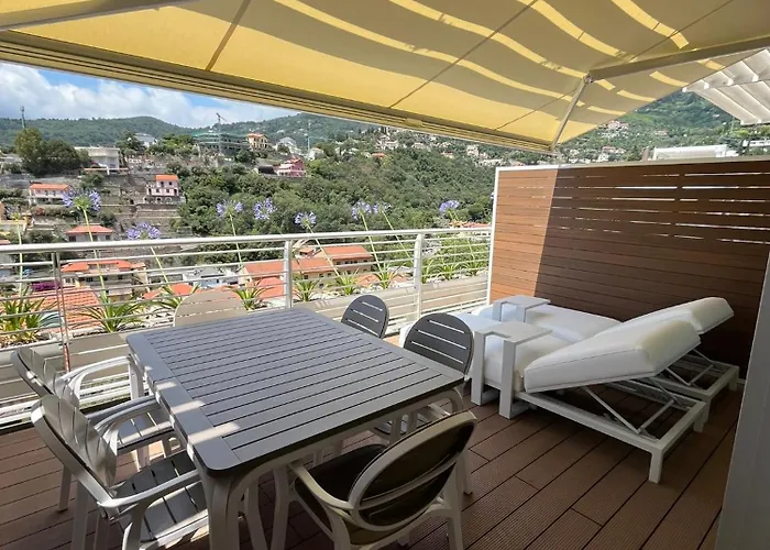 A House With A View Apartment