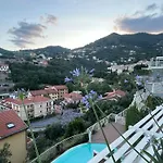 公寓 A House With A View