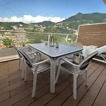 A House With A View 阿拉西奥
