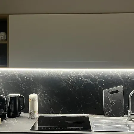 A House With A View דירה אלסיו