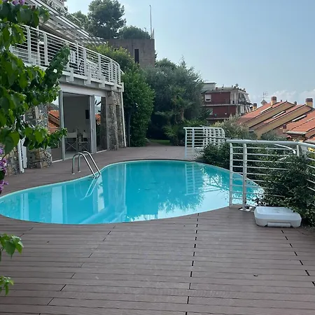 A House With A View דירה *